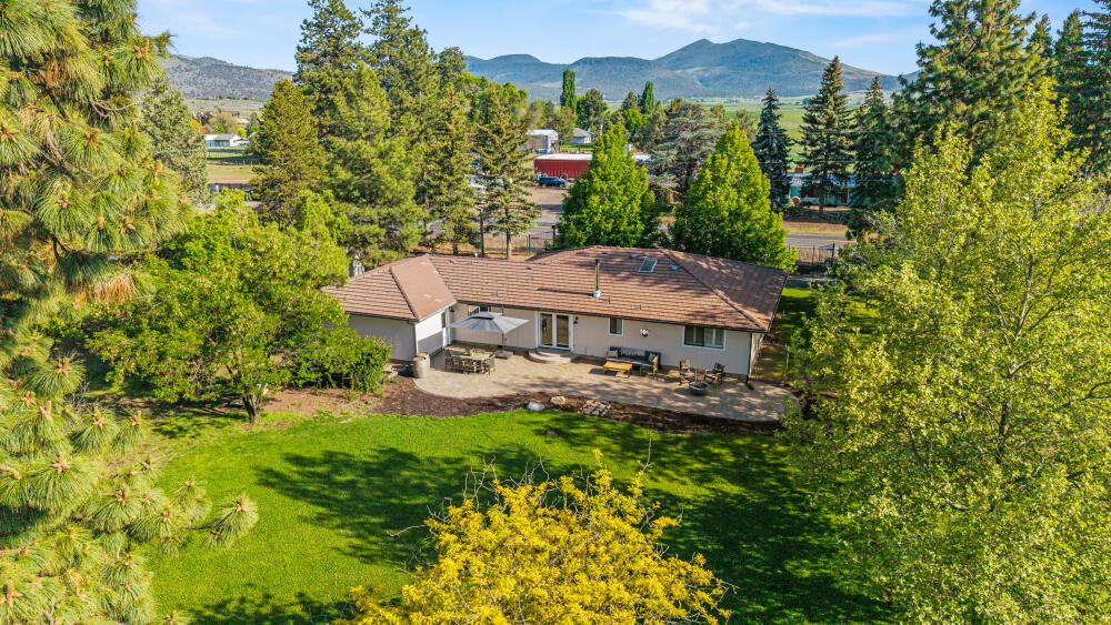 Pine Grove Ponderosa - Residential