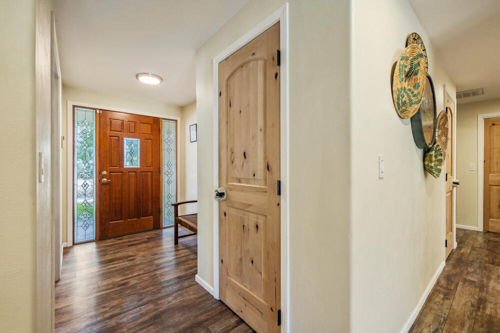 Pine Grove Ponderosa - Residential