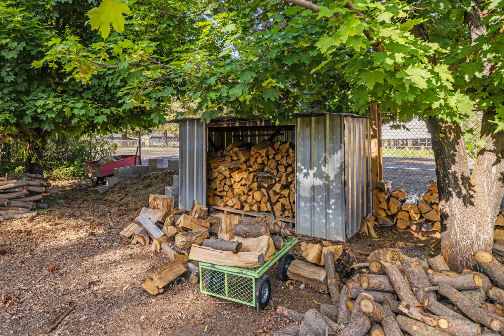 Pine Grove Ponderosa - Residential