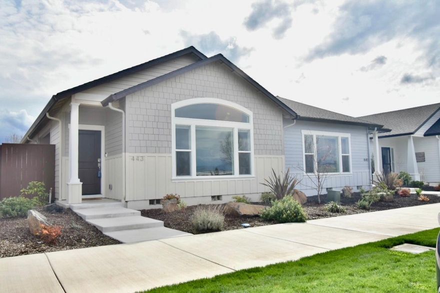 This amazing, barely lived in home needs a new owner. This home is close to everything and is in the very desirable Central Point School District. The HOA takes care of the yard. The inside of the home is open and airy. The pantry has plenty of room for all of your kitchen appliances you don't want sitting on the counter. Come view this home and you will see the only thing you have to do is enjoy living in this cute clean home.