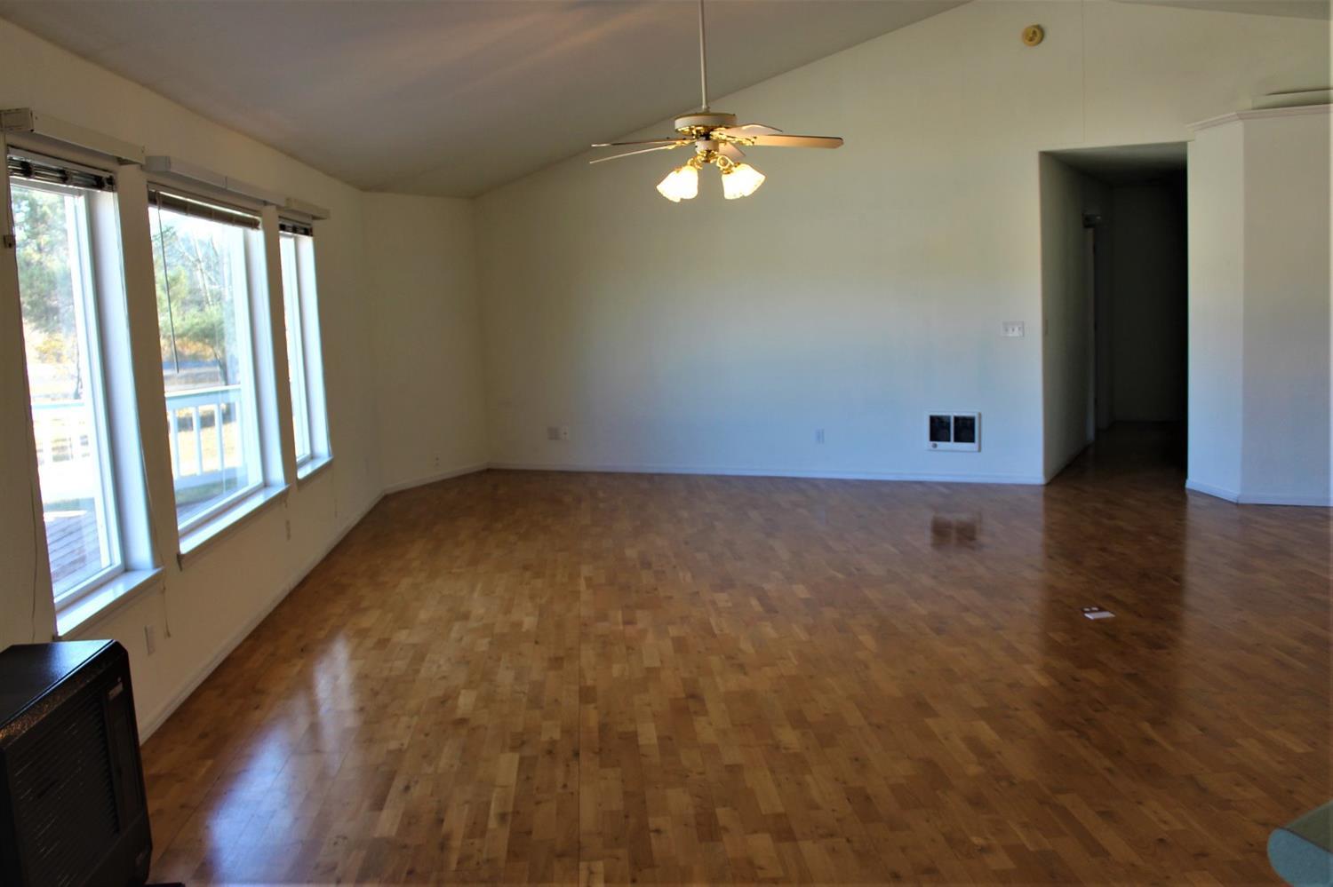 Pine Ridge Estates - Residential