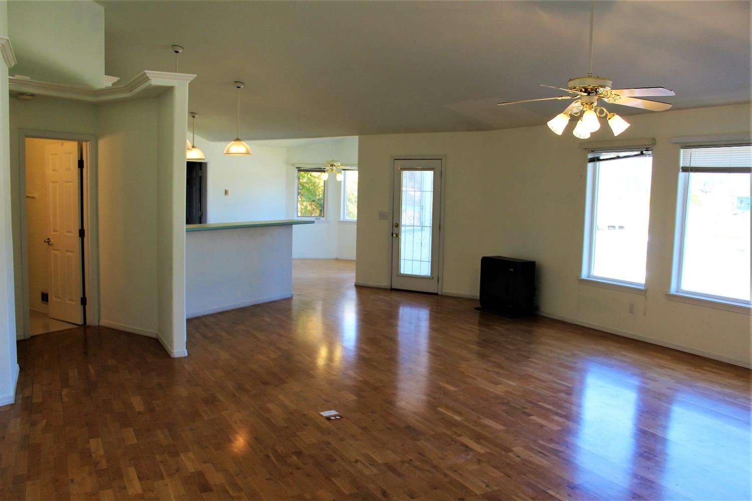 Pine Ridge Estates - Residential