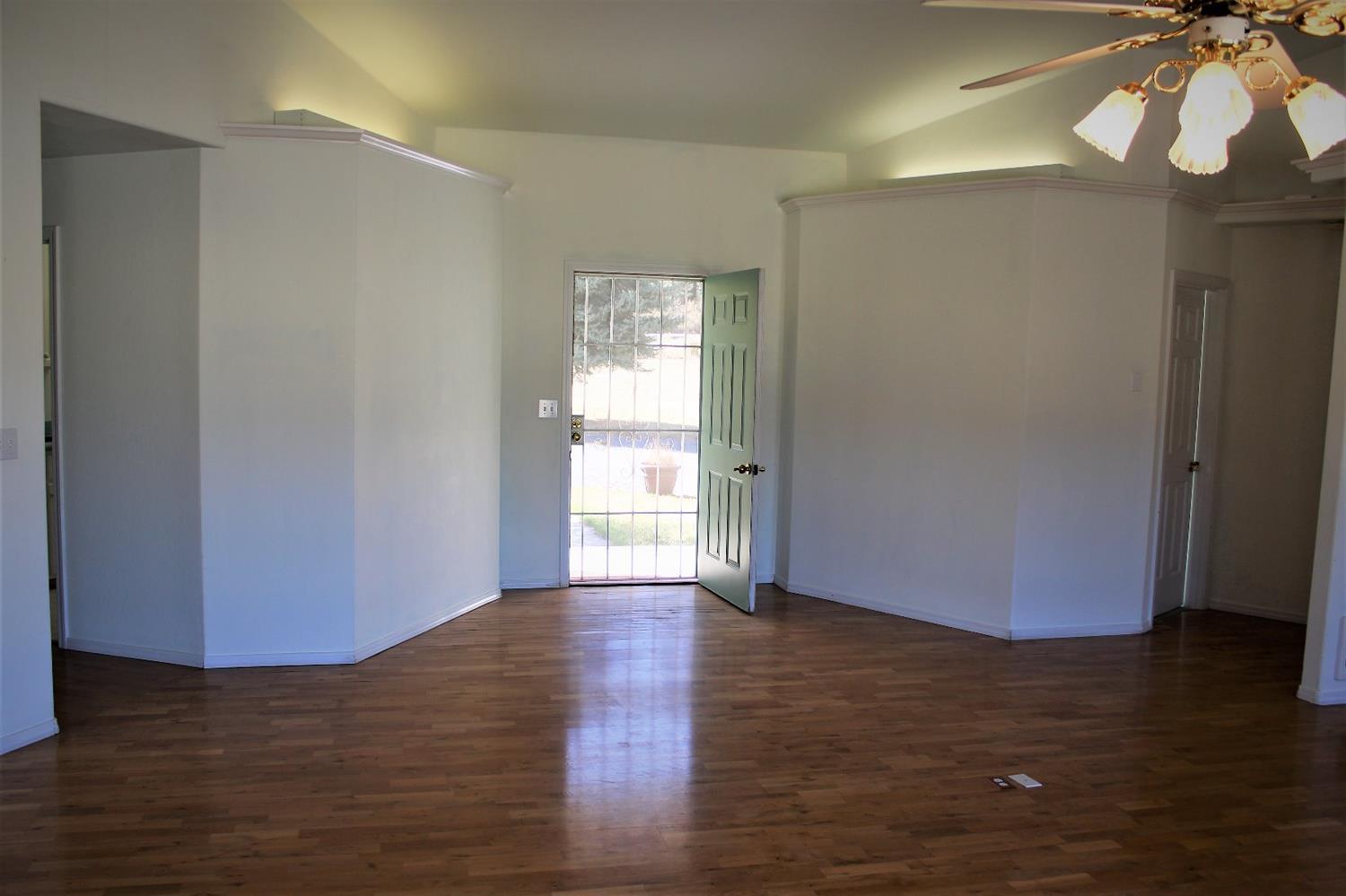 Pine Ridge Estates - Residential