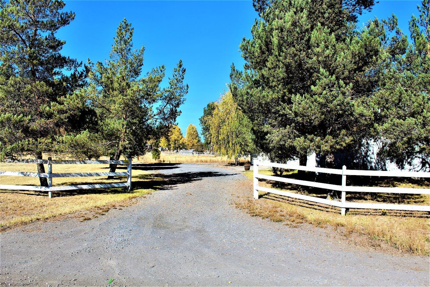 Pine Ridge Estates - Residential