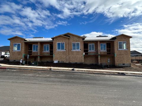 3954 SW 39th Street Lot 38 Redmond OR 97756