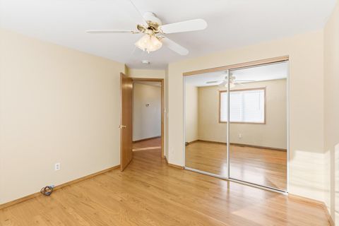 Tiny photo for 1401 Diamond Street, Medford, OR 97501 (MLS # 220213451)