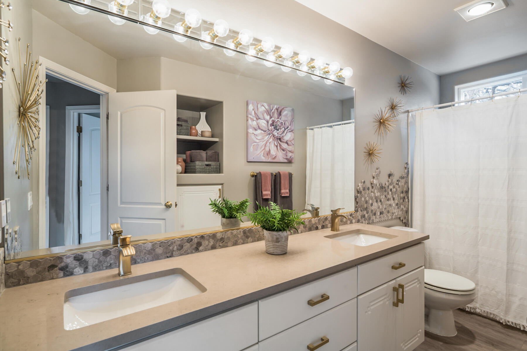 Golden Butte - Residential