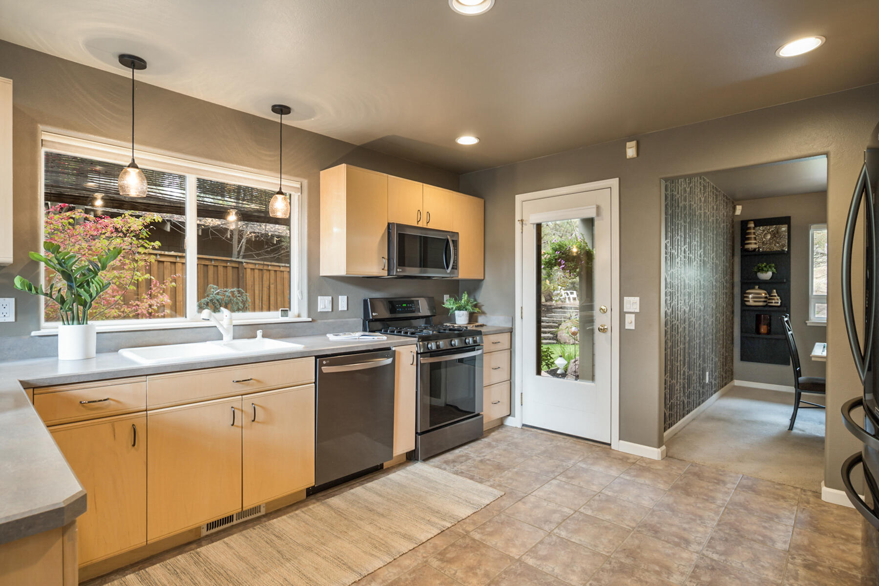 Golden Butte - Residential