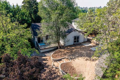 Tiny photo for 1961 NE Windy Tree Court, Bend, OR 97701 (MLS # 220226623)