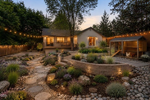 Tiny photo for 1961 NE Windy Tree Court, Bend, OR 97701 (MLS # 220226623)