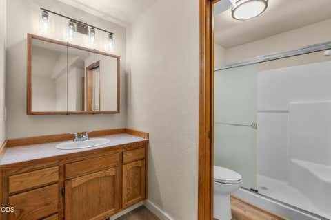 Tiny photo for 1961 NE Windy Tree Court, Bend, OR 97701 (MLS # 220226623)