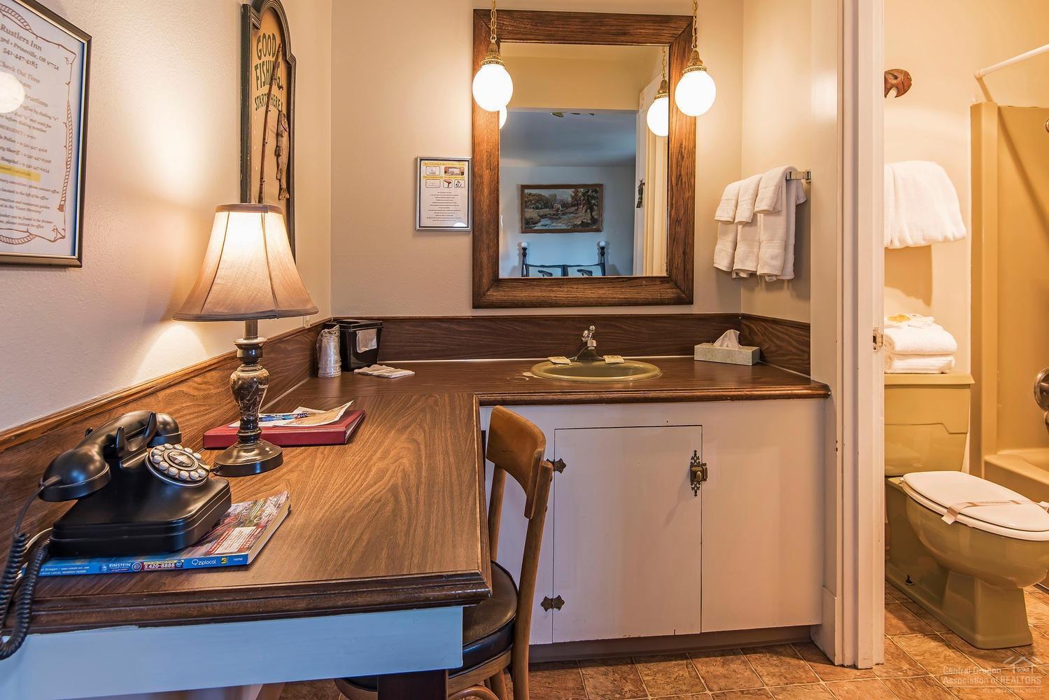 CLACC - Commercial Sale