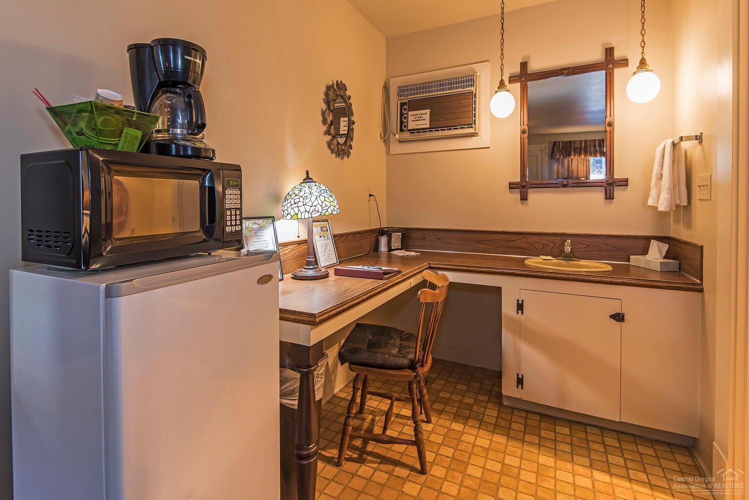 CLACC - Commercial Sale