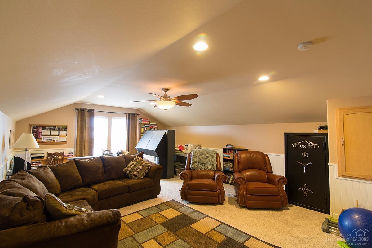 Oakview - Residential