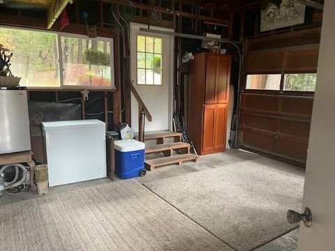 Tiny photo for 4184 E Evans Creek Road, Rogue River, OR 97537 (MLS # 220212396)