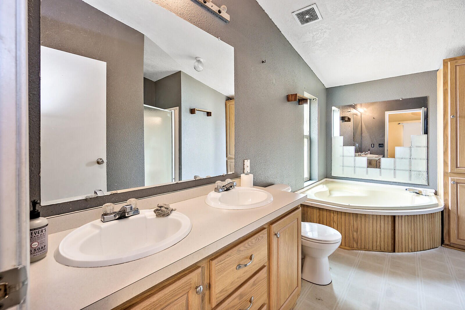 Meadow View Estates Unit No 1 - Residential