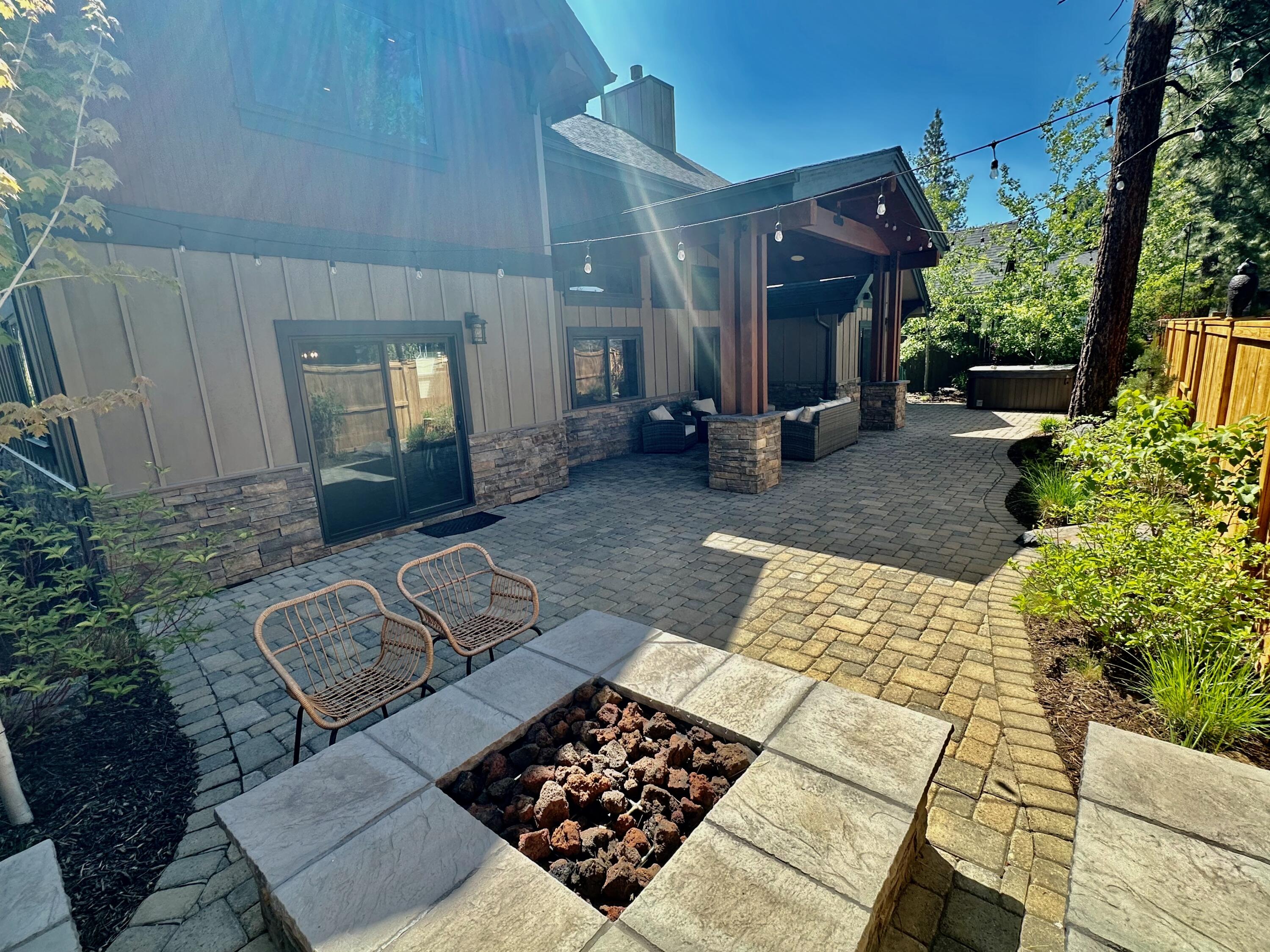 Three Pines Ridge - Residential