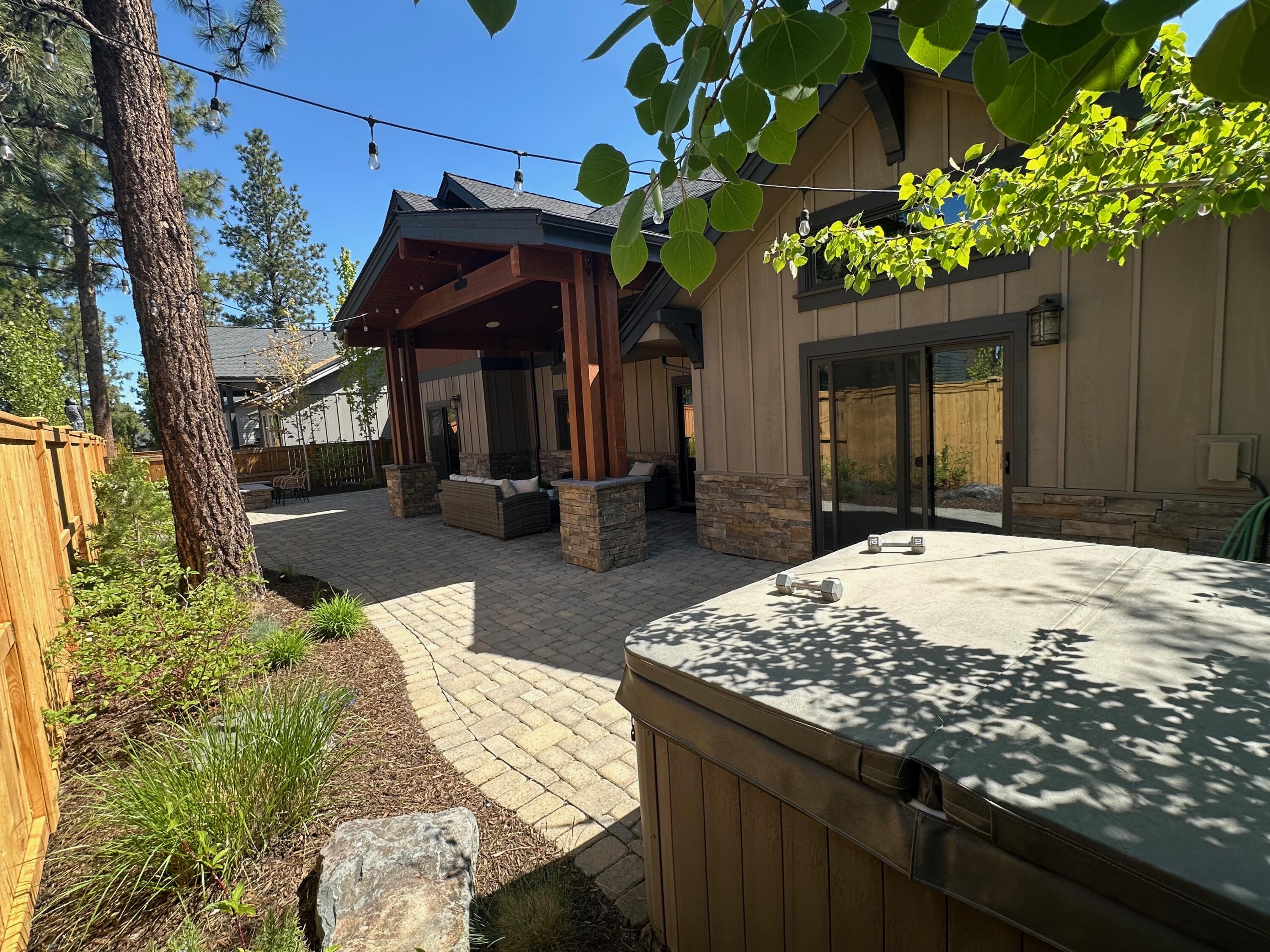 Three Pines Ridge - Residential