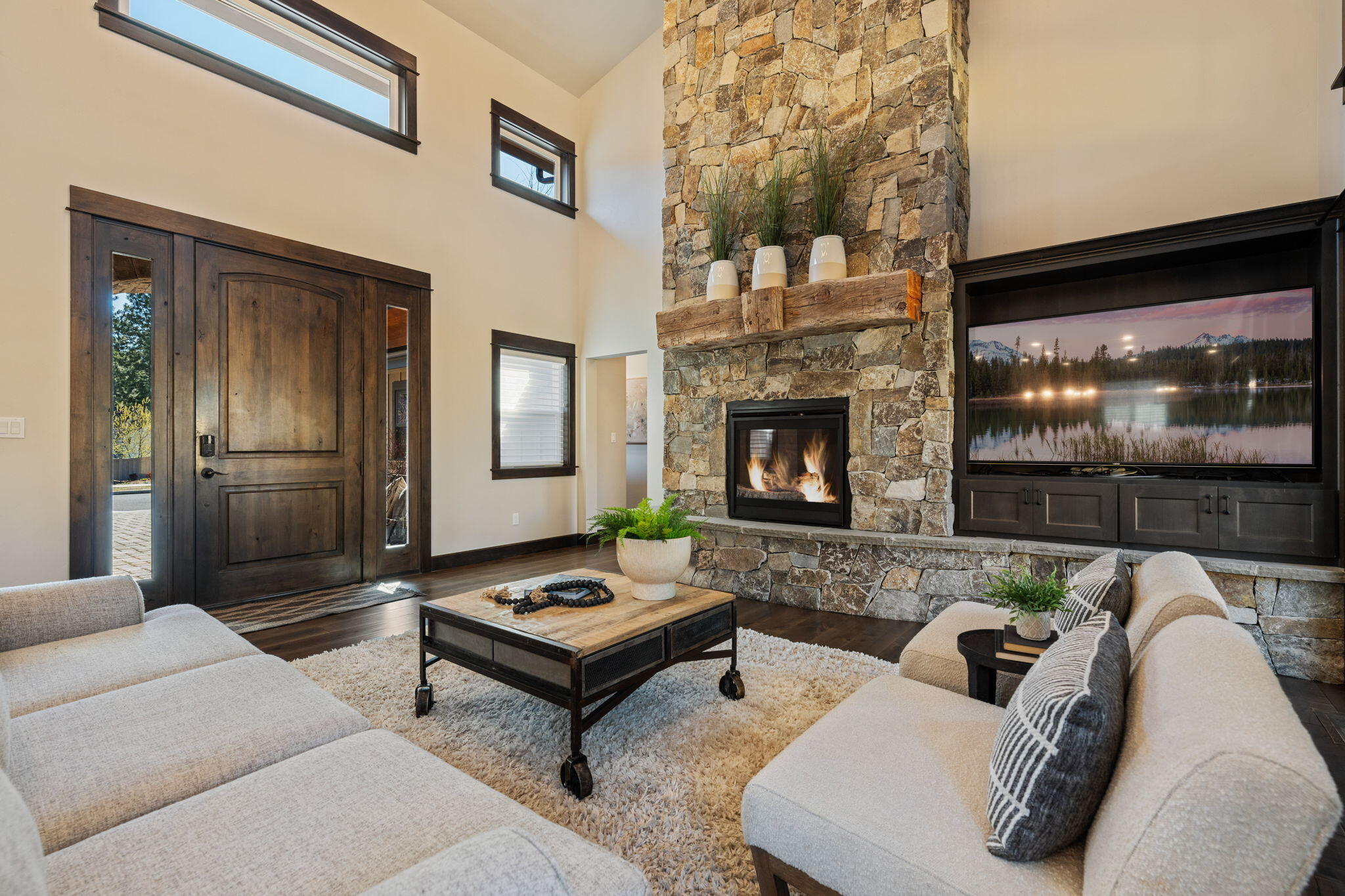 Three Pines Ridge - Residential