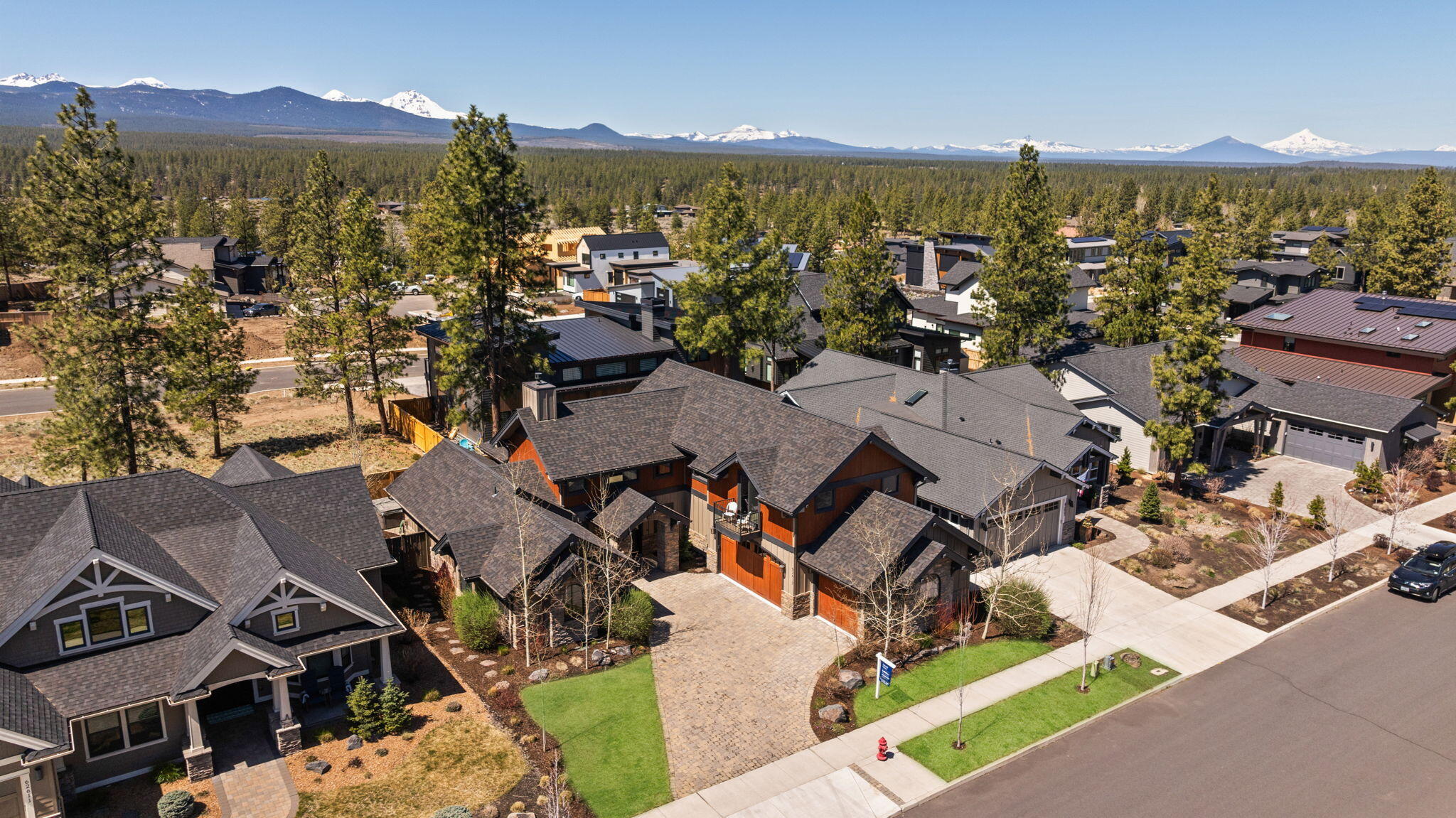 Three Pines Ridge - Residential