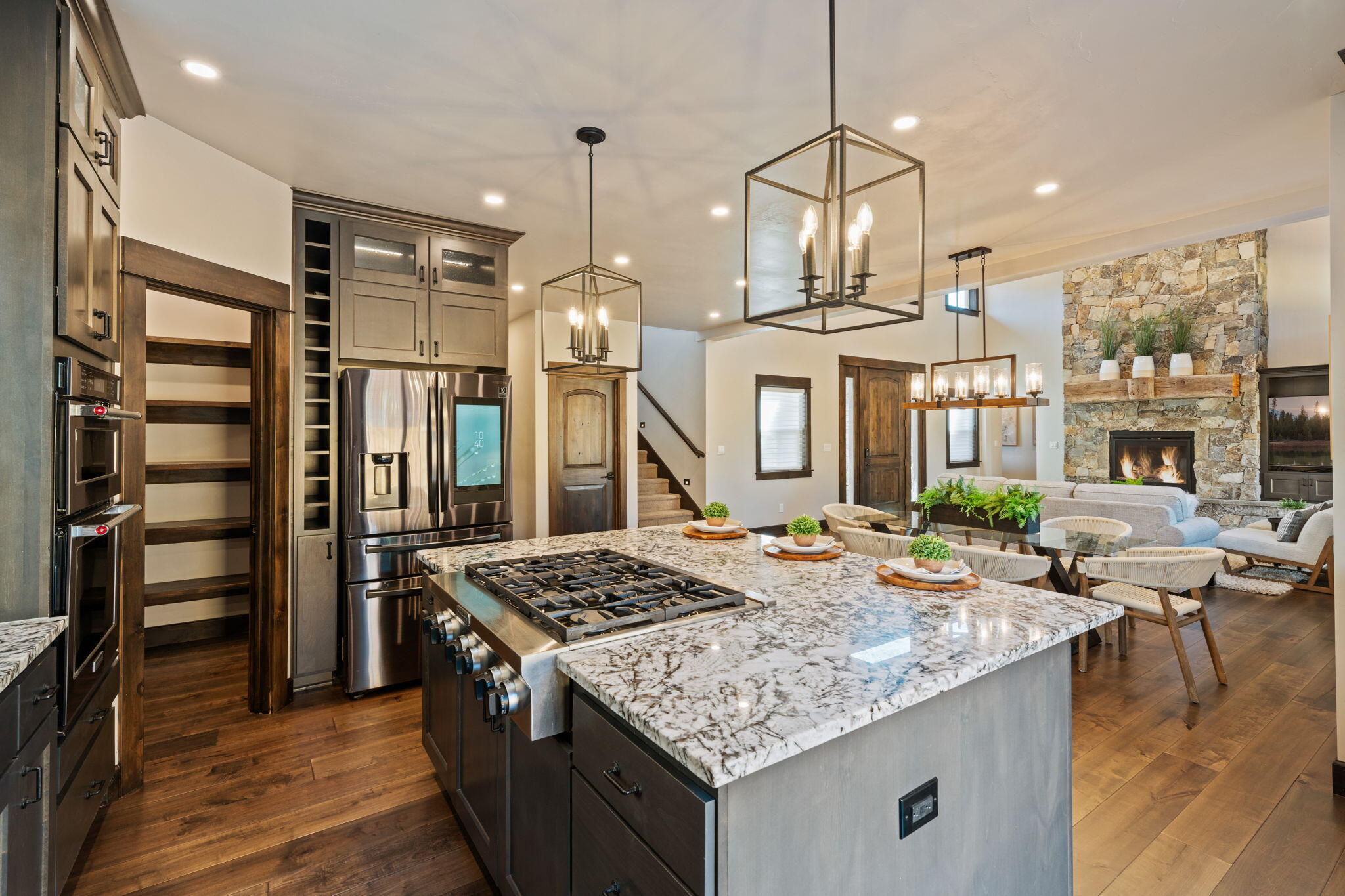 Three Pines Ridge - Residential