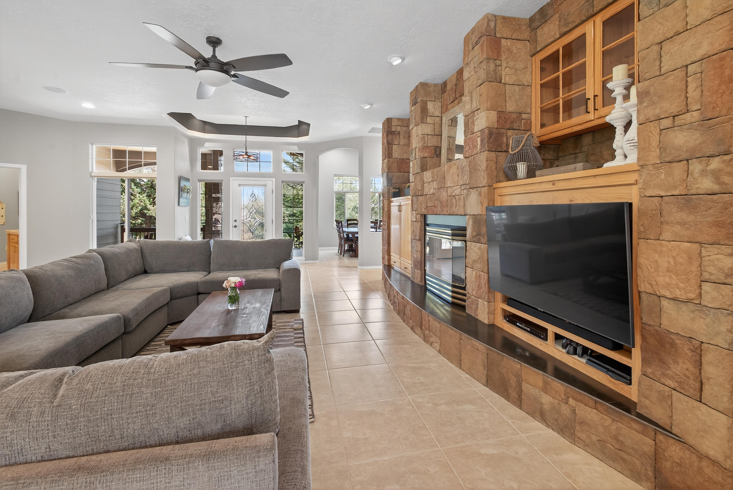 Eagle Crest - Residential