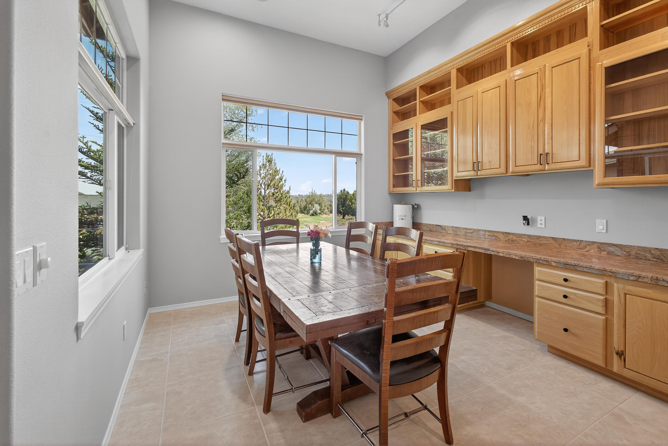 Eagle Crest - Residential