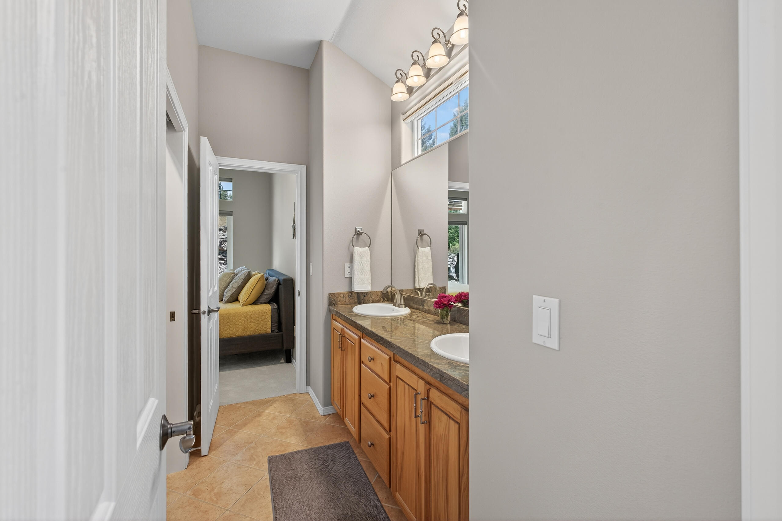 Eagle Crest - Residential