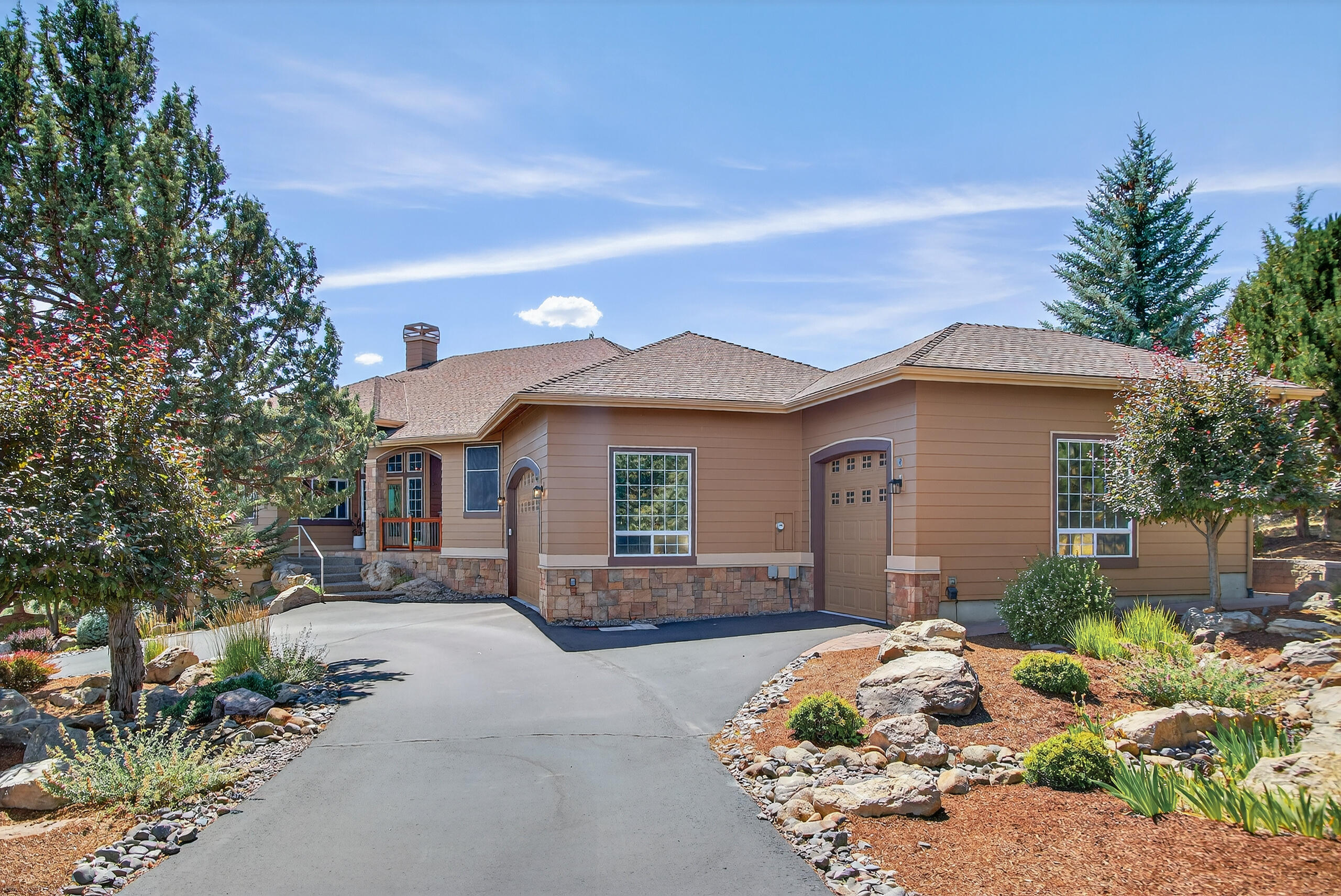 Eagle Crest - Residential