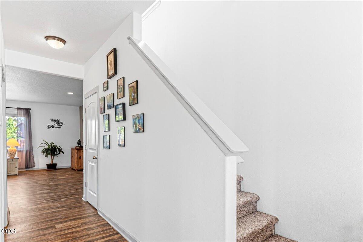 1615 SW Sarasoda Court
