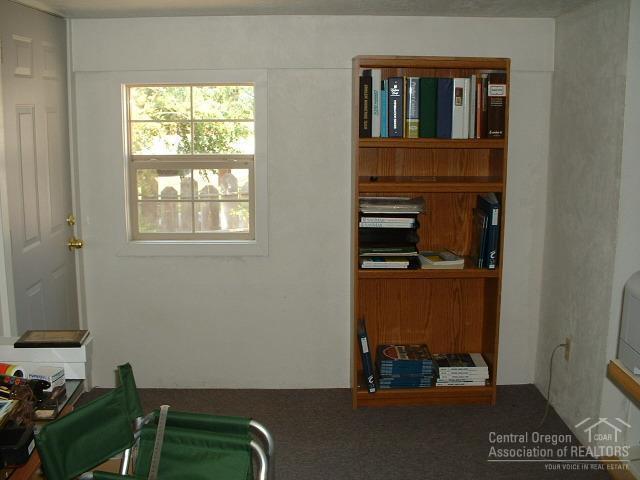 Ellingers - Commercial Sale