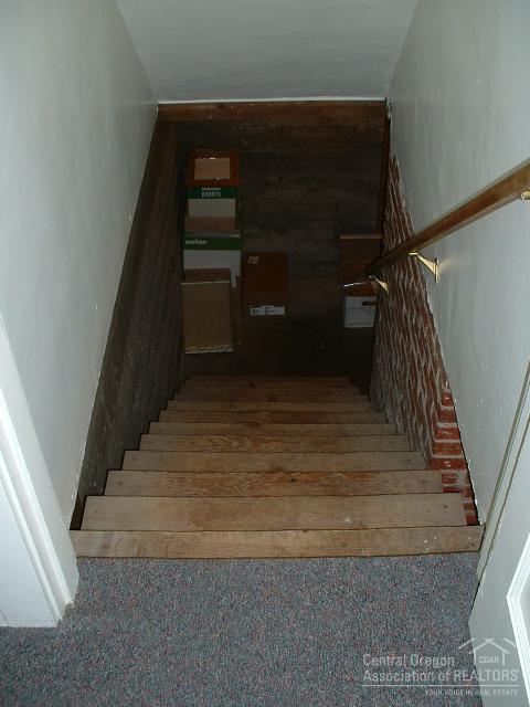 Ellingers - Commercial Sale