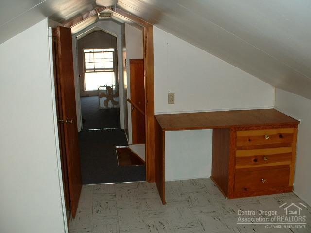 Ellingers - Commercial Sale