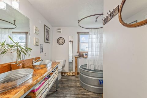 Tiny photo for 1201 US-26, Madras, OR 97741 (MLS # 220210459)