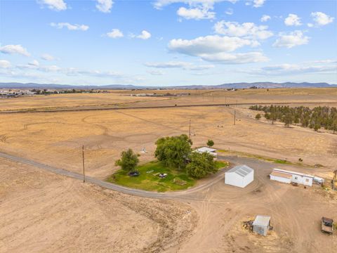 Tiny photo for 1201 US-26, Madras, OR 97741 (MLS # 220210459)