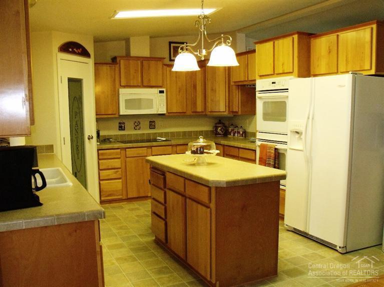 Desert Meadows - Residential