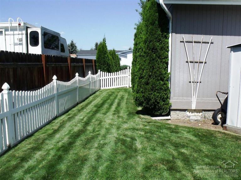 Desert Meadows - Residential