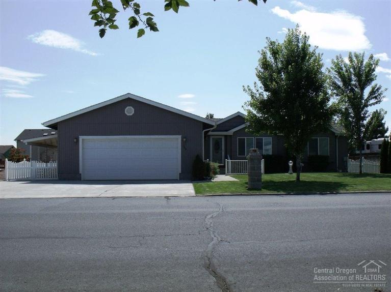 Desert Meadows - Residential