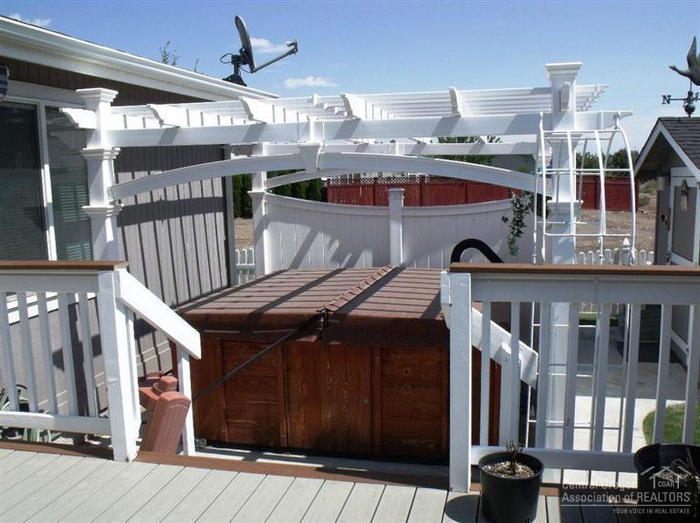 Desert Meadows - Residential