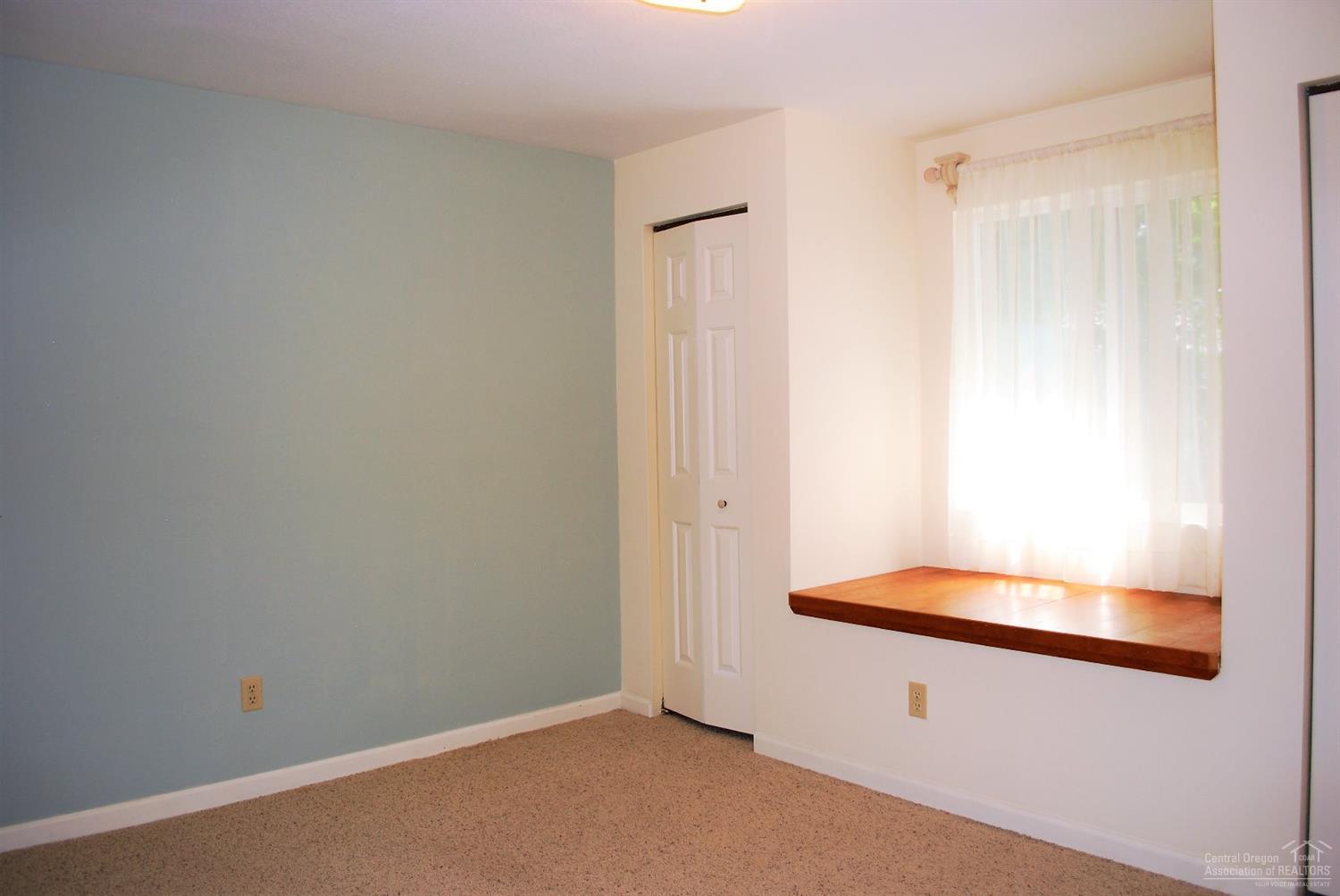 Ellis - Residential