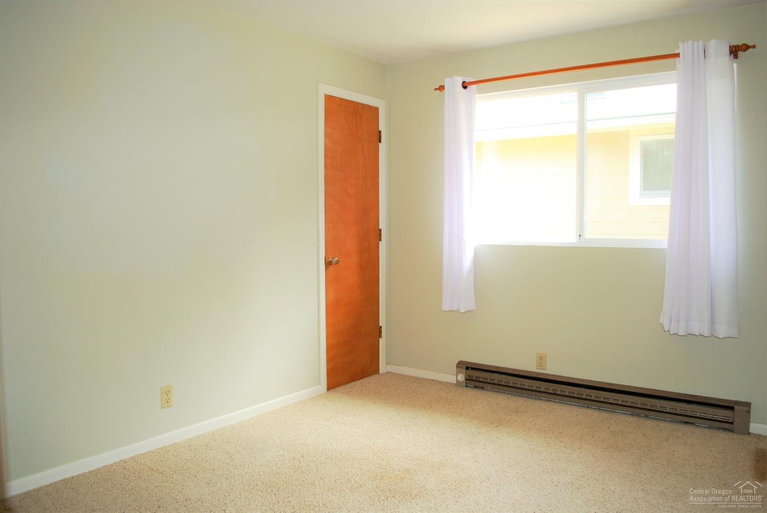 Ellis - Residential