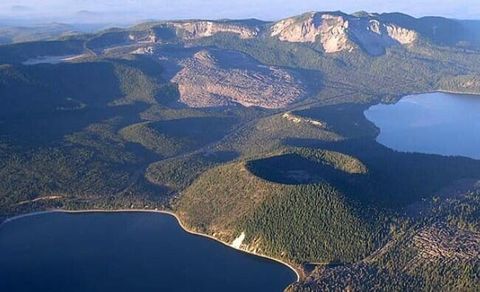 Tiny photo for 16040 Waddell Road, La Pine, OR 97739 (MLS # 220207397)