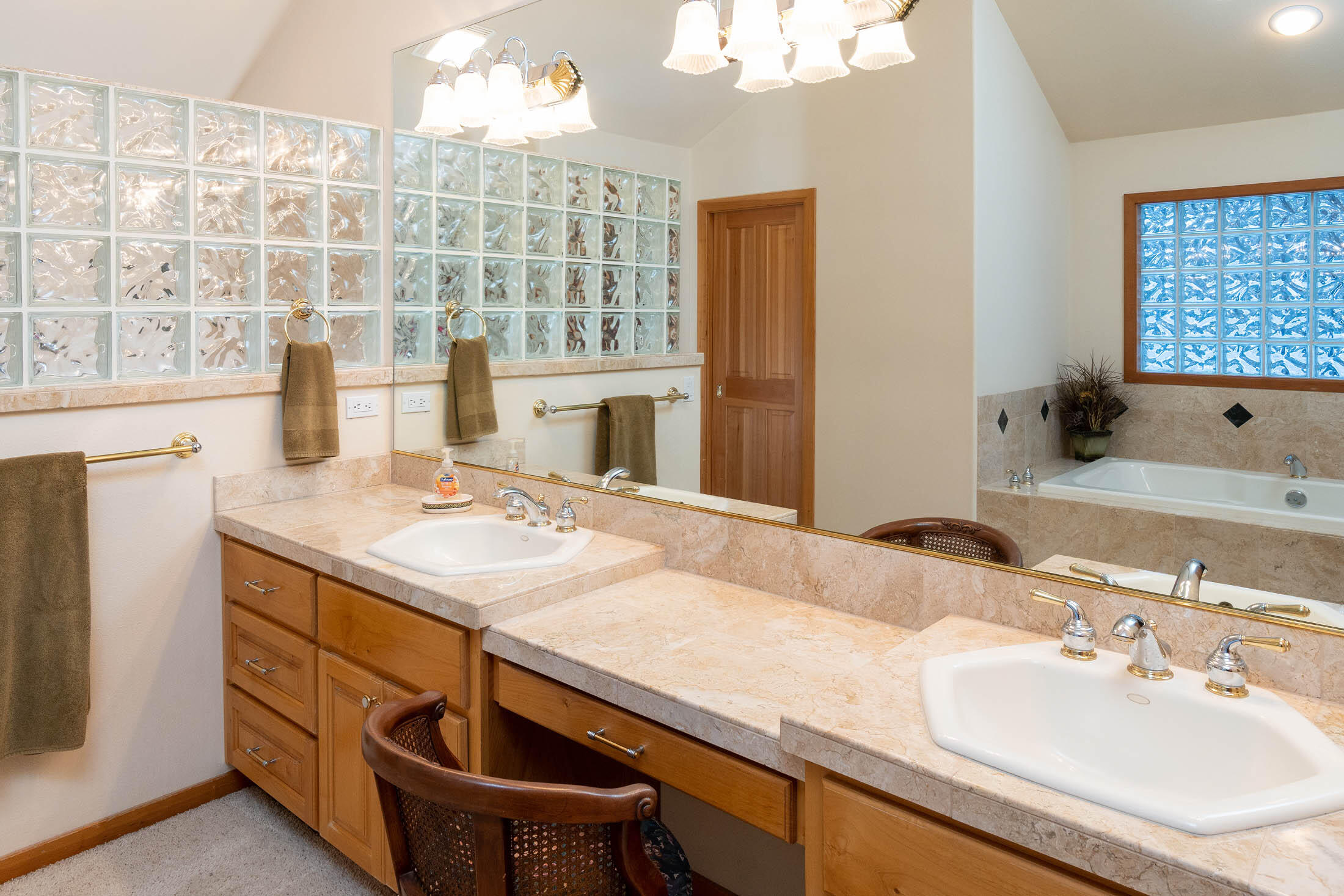 Awbrey Glen - Residential