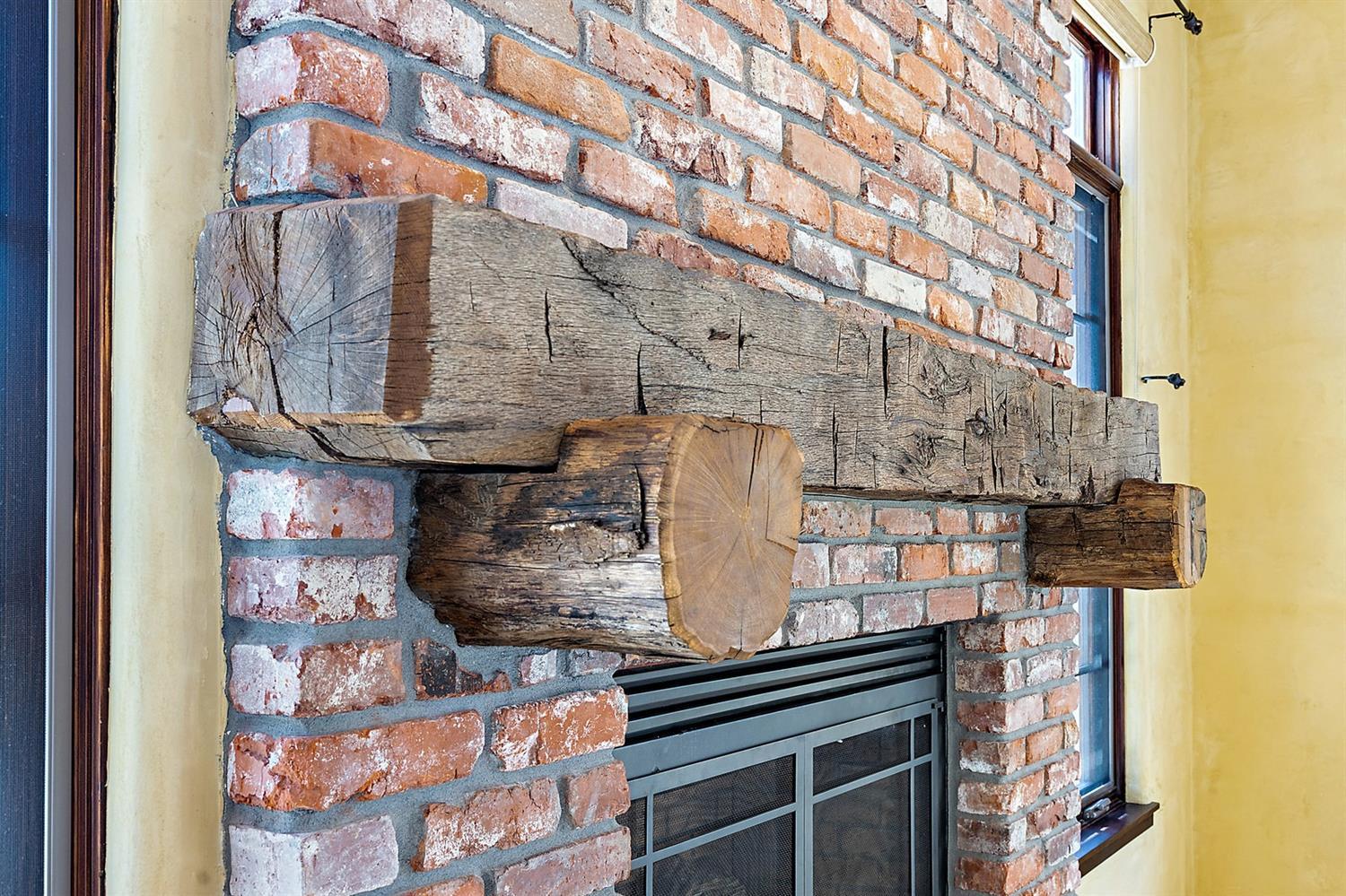 Saddle Ridge - Residential