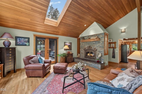 Tiny photo for 26359 SW Tamarack Lane, Camp Sherman, OR 97730 (MLS # 220224557)