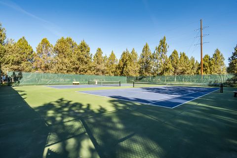 Tiny photo for 879 Golden Pheasant Drive, Redmond, OR 97756 (MLS # 220215836)