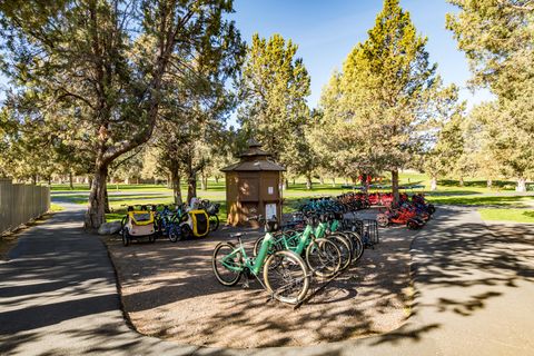 Tiny photo for 879 Golden Pheasant Drive, Redmond, OR 97756 (MLS # 220215836)