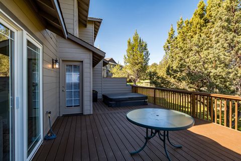 Tiny photo for 879 Golden Pheasant Drive, Redmond, OR 97756 (MLS # 220215836)