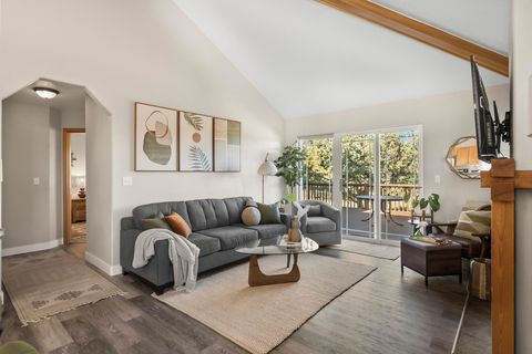 Tiny photo for 879 Golden Pheasant Drive, Redmond, OR 97756 (MLS # 220215836)