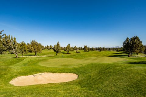 Tiny photo for 879 Golden Pheasant Drive, Redmond, OR 97756 (MLS # 220215836)